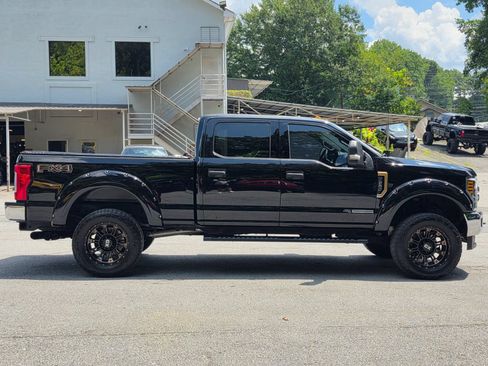 Used 2019 Ford F250 XLT w/ XLT Value Package AWD/4WD image 8