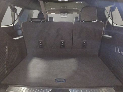 Used 2022 GMC Yukon XL Denali AWD/4WD image 23