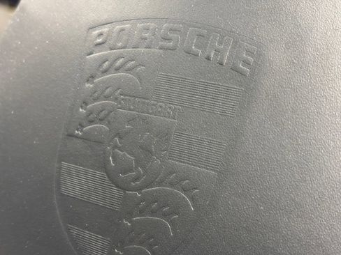 Used 2004 Porsche 911 Carrera 4S AWD/4WD image 30