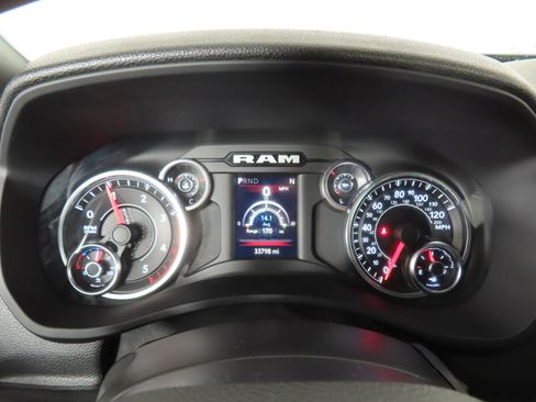 Used 2022 RAM 2500 Big Horn image 29