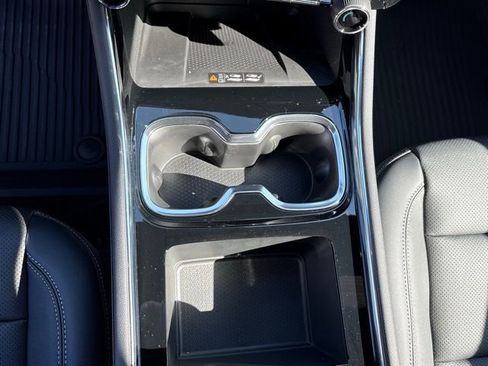 New 2026 Chevrolet Traverse LT AWD/4WD image 18