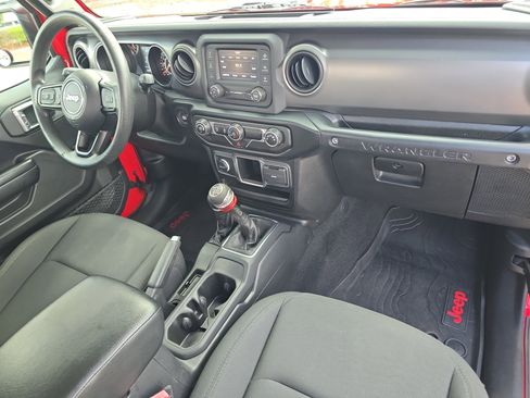 Used 2021 Jeep Wrangler Sport image 11