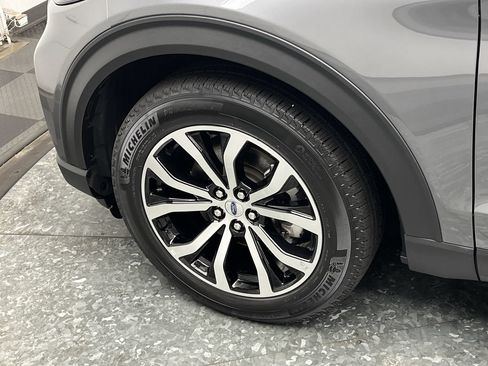 Certified 2025 Ford Explorer ST-Line AWD/4WD image 36