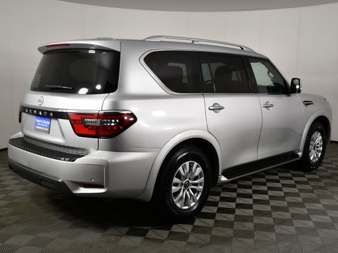 Used 2024 Nissan Armada SV AWD/4WD image 6