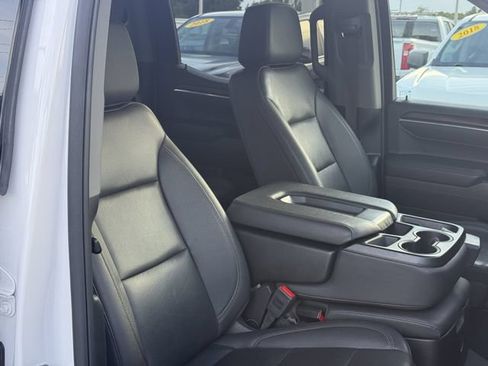 Used 2025 GMC Sierra 1500 SLT RWD image 22