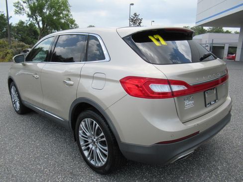 Used 2017 Lincoln MKX Reserve w/ Lincoln MKX Climate Package AWD/4WD image 5