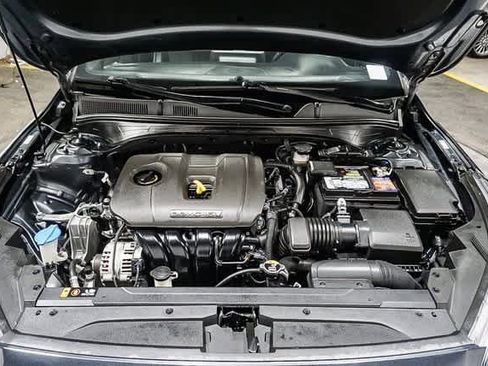 Used 2023 Kia Forte GT-Line image 27