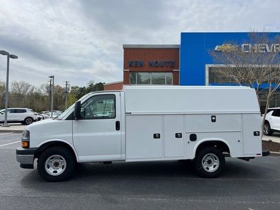 New 2024 Chevrolet Express 3500 w/ Power Convenience Package