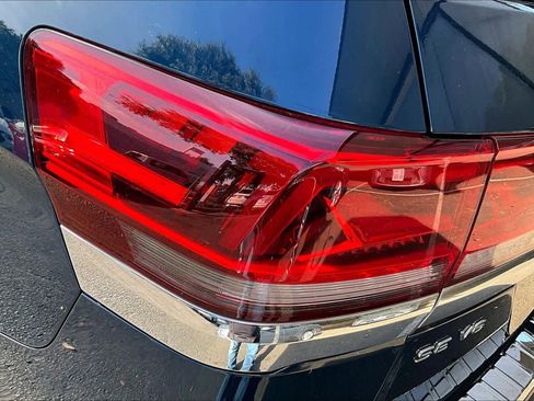 Used 2022 Volkswagen Atlas SE image 29