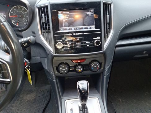 Used 2018 Subaru Crosstrek 2.0i Premium w/ Popular Package #2 image 10