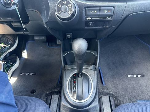 Used 2013 Honda Fit Sport image 14