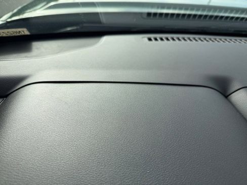 New 2026 Nissan Frontier PRO-4X w/ Pro-4x Convenience Package image 25