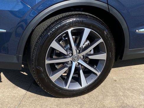 Used 2026 Acura MDX w/ Technology Package FWD image 8