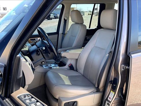 Used 2016 Land Rover LR4 HSE LUX image 8