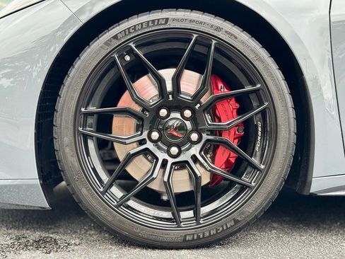 Used 2025 Chevrolet Corvette Z06 w/ Battery Protection Package image 32