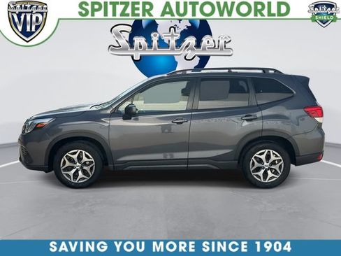 Used 2023 Subaru Forester Premium AWD/4WD image 6