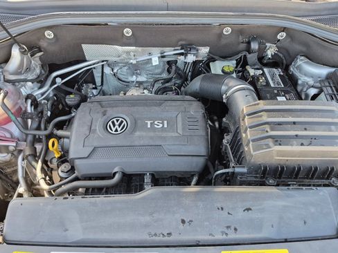 Used 2023 Volkswagen Atlas Cross Sport SE FWD image 22