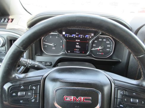 Certified 2022 GMC Sierra 2500 AT4 w/ AT4 Premium Plus Package AWD/4WD image 39