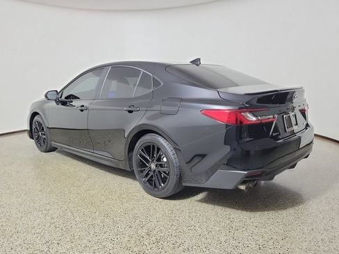 Used 2026 Toyota Camry SE FWD image 7
