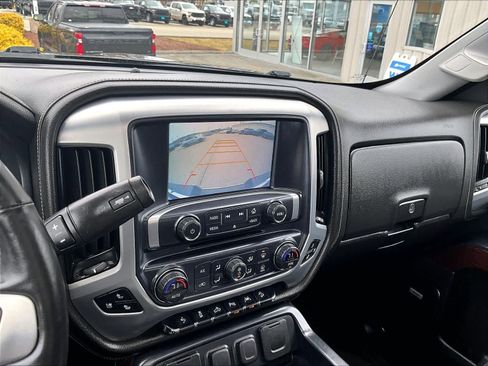 Used 2017 GMC Sierra 1500 SLT image 19