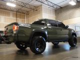 Used 2021 Toyota Tacoma TRD Off-Road image 4
