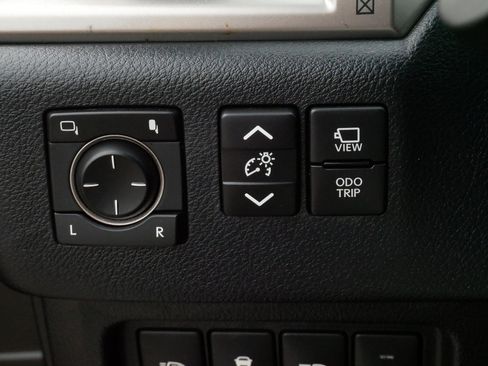 Used 2021 Lexus GX 460 Luxury w/ Sport Design Package AWD/4WD image 28