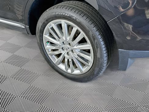 Used 2014 Lincoln MKX AWD w/ Equipment Group 102A image 38