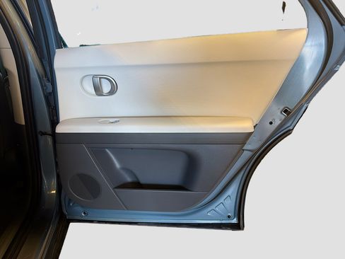 Used 2024 Hyundai Ioniq 5 SEL image 30