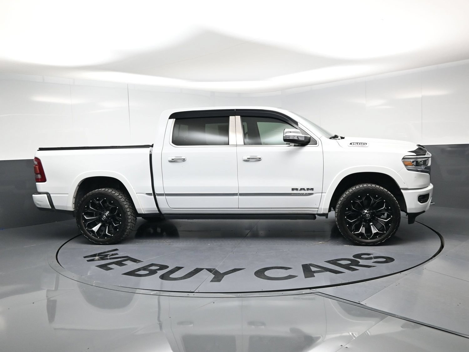 Used 2020 RAM 1500 Limited AWD/4WD image 10