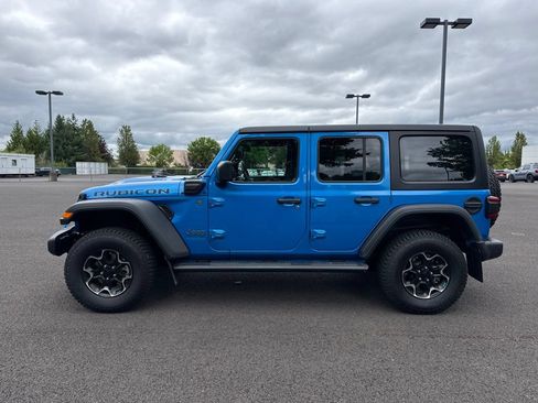Used 2022 Jeep Wrangler Unlimited Rubicon 4xe AWD/4WD image 4