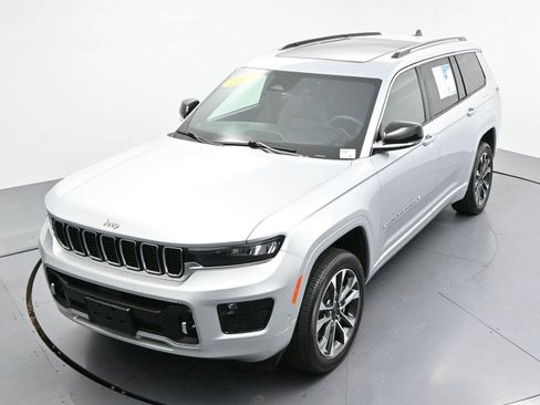 Used 2023 Jeep Grand Cherokee L Overland AWD/4WD image 45