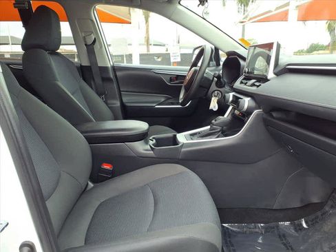 Certified 2025 Toyota RAV4 LE image 22