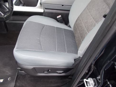 Used 2016 RAM 1500 Big Horn image 26