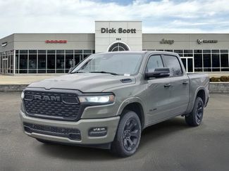 New 2026 RAM 1500 4x4 Crew Cab video 2