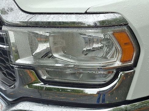 Used 2023 RAM 3500 Tradesman w/ Chrome Appearance Group image 9