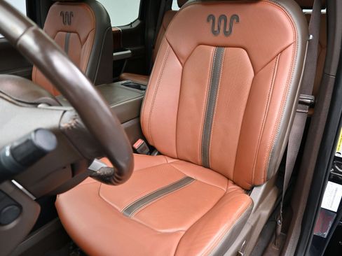 Used 2022 Ford F350 King Ranch w/ King Ranch Ultimate Package AWD/4WD image 21