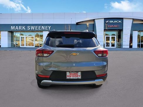 Used 2023 Chevrolet TrailBlazer LT w/ Convenience Package AWD/4WD image 5