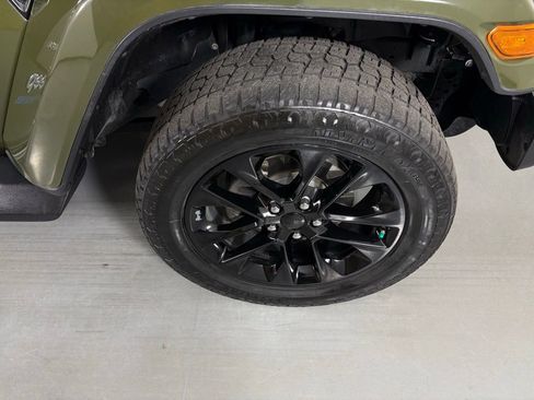 Used 2021 Jeep Wrangler Unlimited Sahara w/ Cold Weather Group image 12