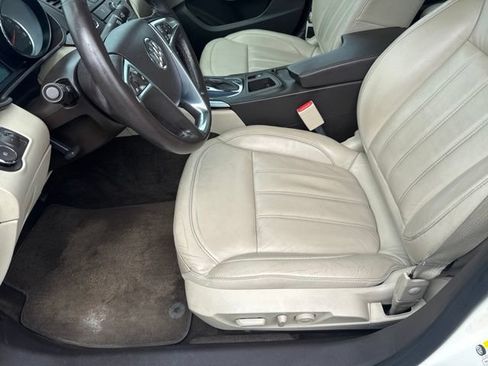 Used 2013 Buick Regal Premium FWD image 15