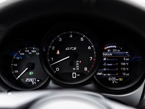 Used 2022 Porsche Macan GTS w/ Premium Package Plus image 20