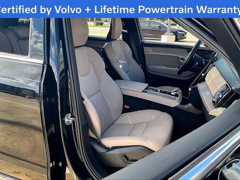 Certified 2025 Volvo XC90 B5 Plus image 10