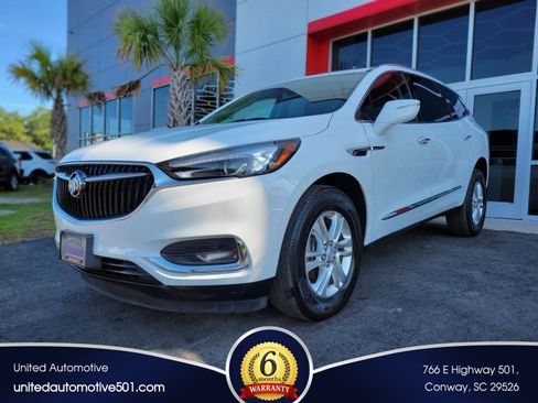 Used 2018 Buick Enclave FWD image 1