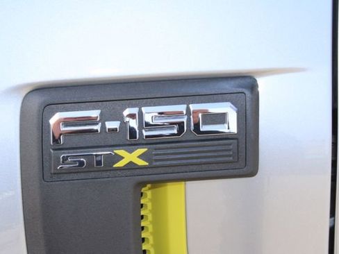 Used 2024 Ford F150 STX AWD/4WD image 9