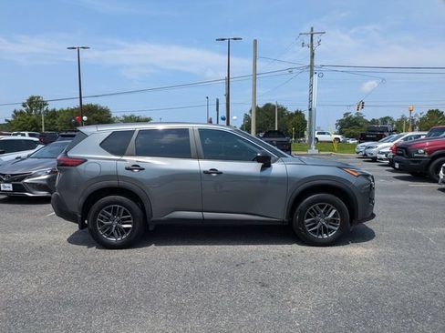 Used 2021 Nissan Rogue S FWD image 4