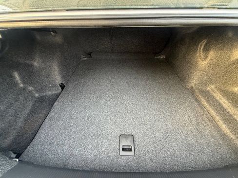 Used 2013 Volkswagen Passat 2.5 SE image 17