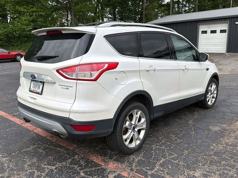 Used 2016 Ford Escape Titanium AWD/4WD image 3