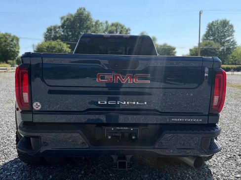 Used 2022 GMC Sierra 3500 Denali AWD/4WD image 6
