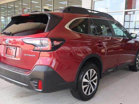 Used 2020 Subaru Outback Premium AWD/4WD image 10