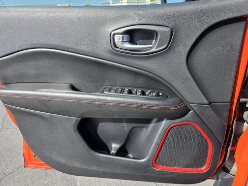 Certified 2018 Jeep Compass Trailhawk w/ Navigation Group image 21