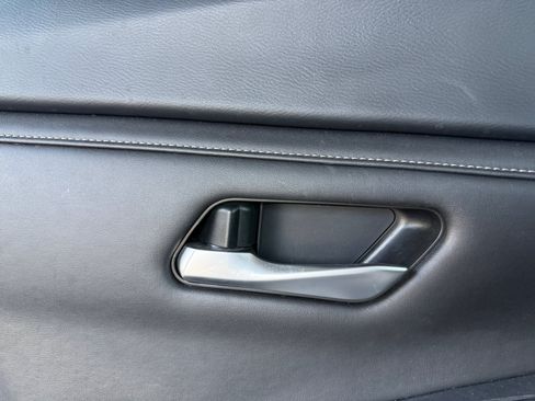 Used 2023 Nissan Sentra SV w/ All-Weather Package FWD image 20